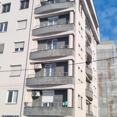 Apartment Golden Lux Skopje